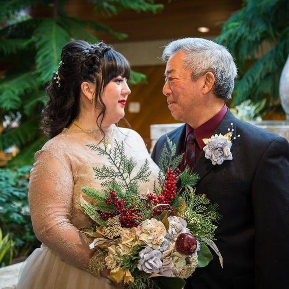 Meet your Posher, Mindy - Picture 1 of 1